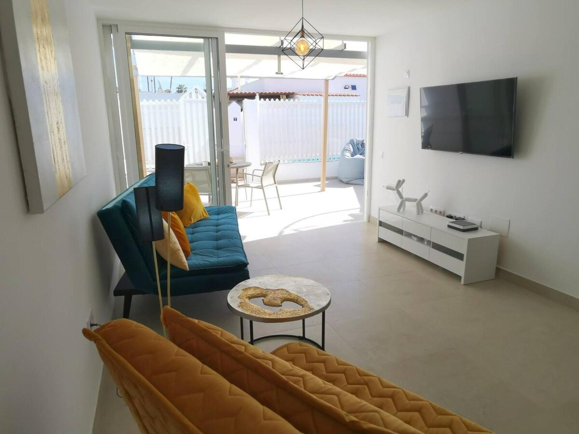 Stylish 2 Bedroom Bungalow By Pride Holiday Rentals Maspalomas  Exterior photo