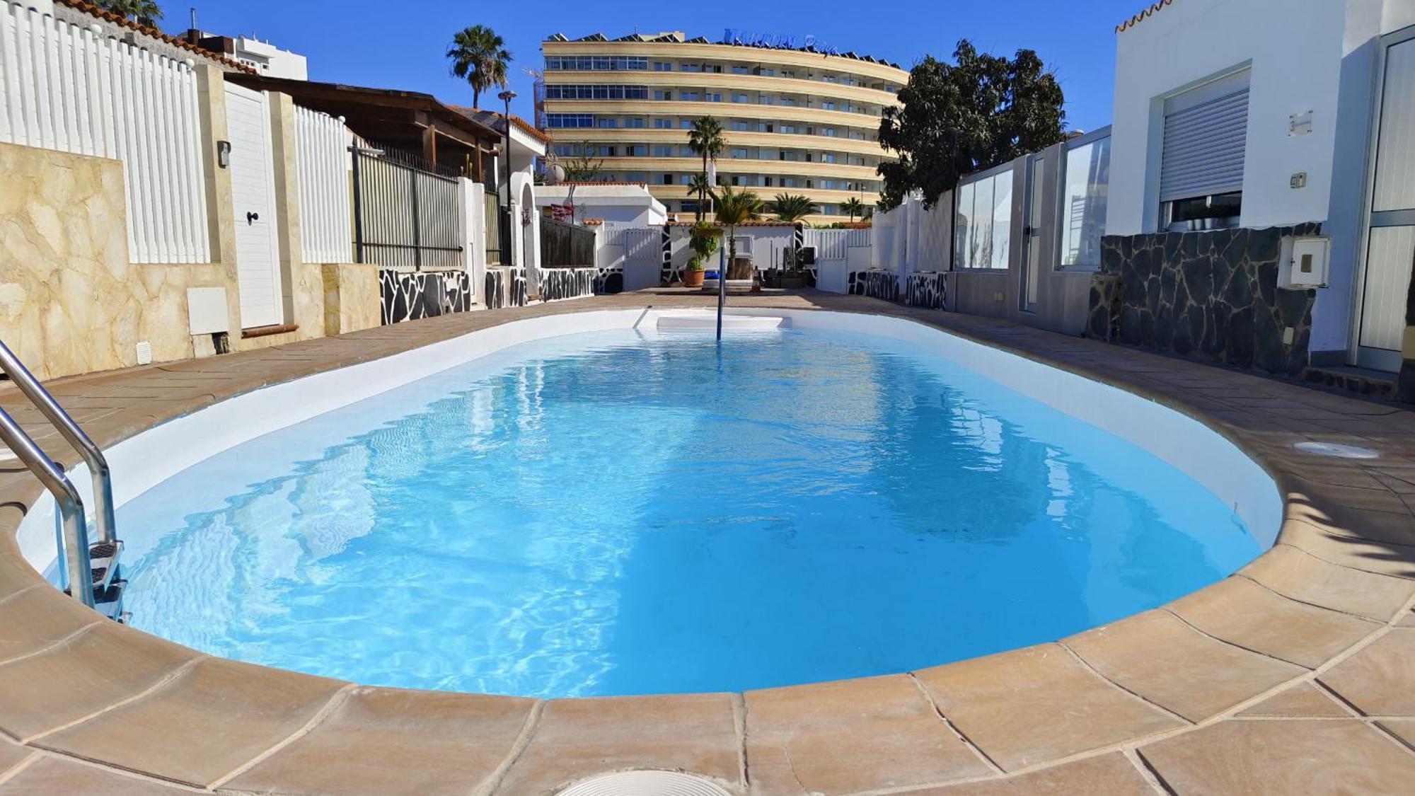 Stylish 2 Bedroom Bungalow By Pride Holiday Rentals Maspalomas  Exterior photo